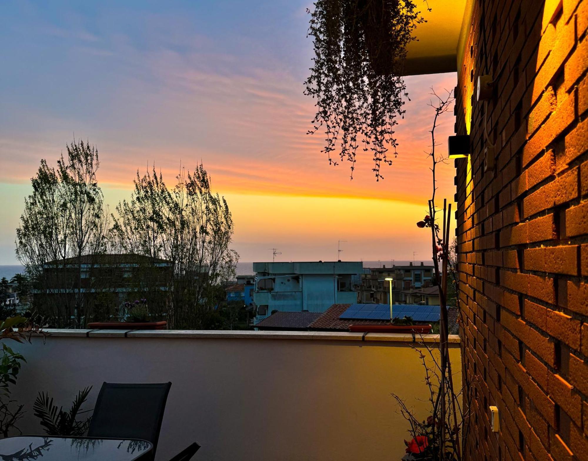 Kesya Seaview Apartment - Attico - 50Mt Dal Mare Anzio Exterior foto
